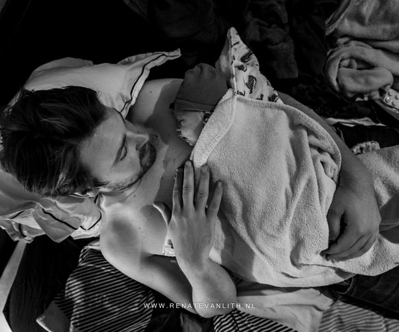 castricum amsterdam geboortefotograaf geboortefotografie geboorte beva
